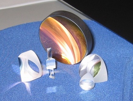 Fused Silica Concave Mirror and Porro Prisms
